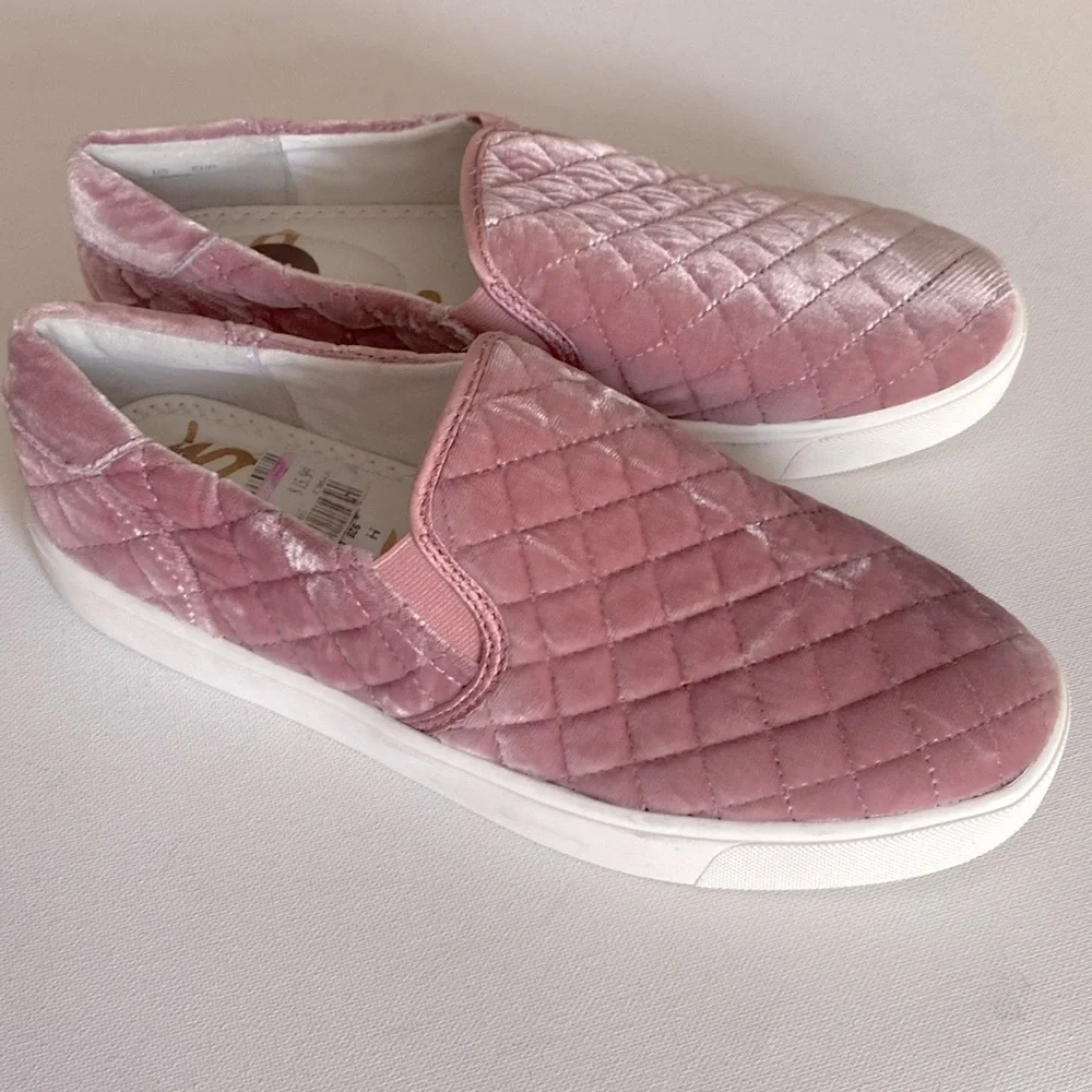 NEW Sam Edelman Ezzie velvet quilted sneakers, pink/blush, Size 8, NWOT‎